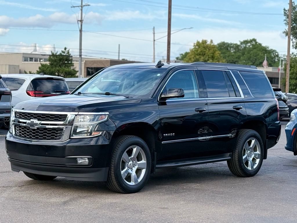 Used 2019 Chevrolet Tahoe LT w/ Luxury Package AWD/4WD image 41