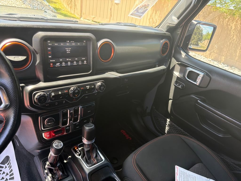 Used 2021 Jeep Gladiator Mojave w/ LED Lighting Group AWD/4WD image 19