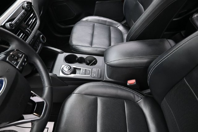 Certified 2022 Ford Escape SEL FWD image 28
