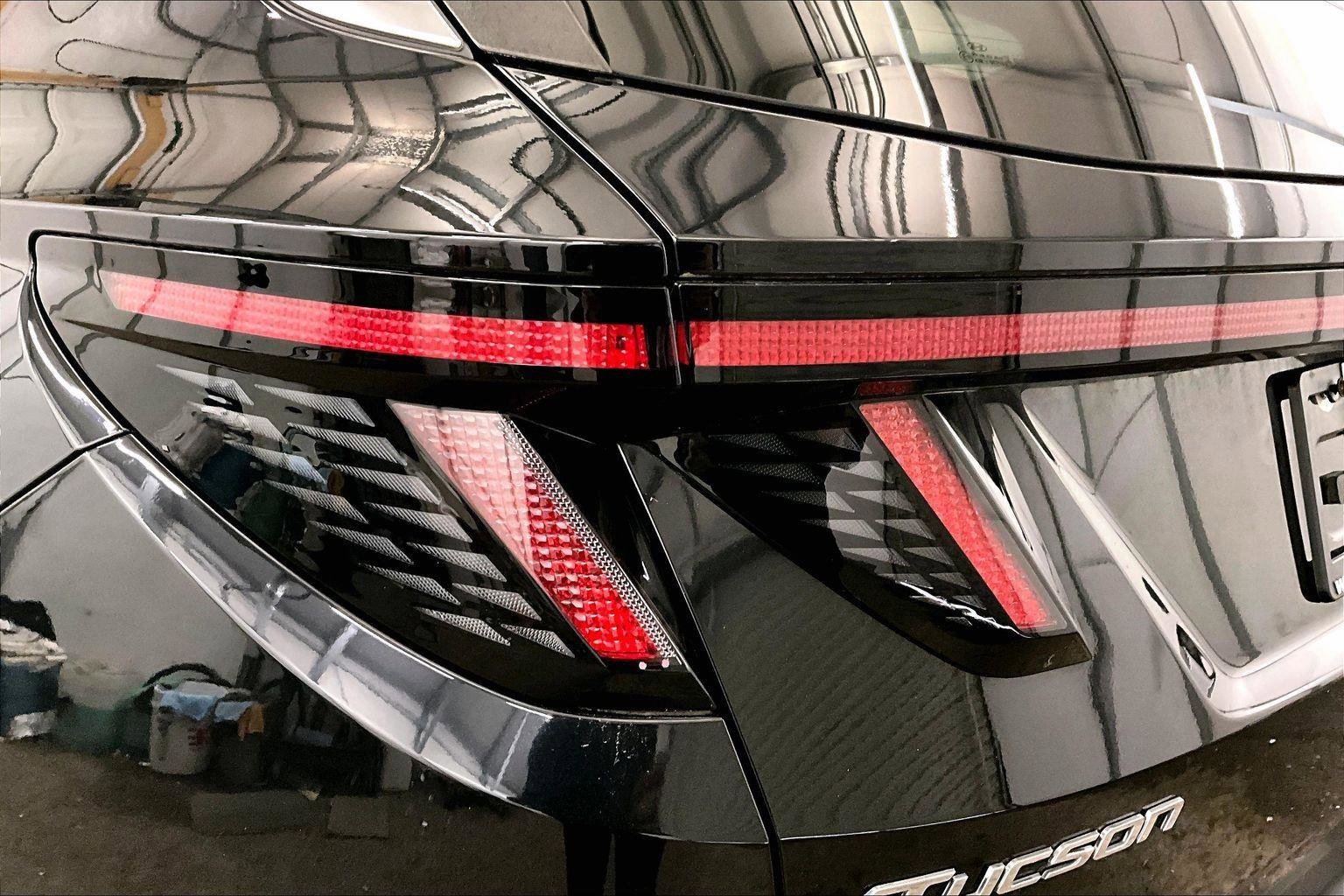 Used 2022 Hyundai Tucson SEL w/ Cargo Package image 28