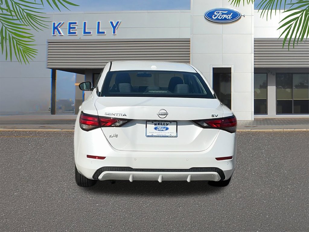 Used 2024 Nissan Sentra SV FWD image 4