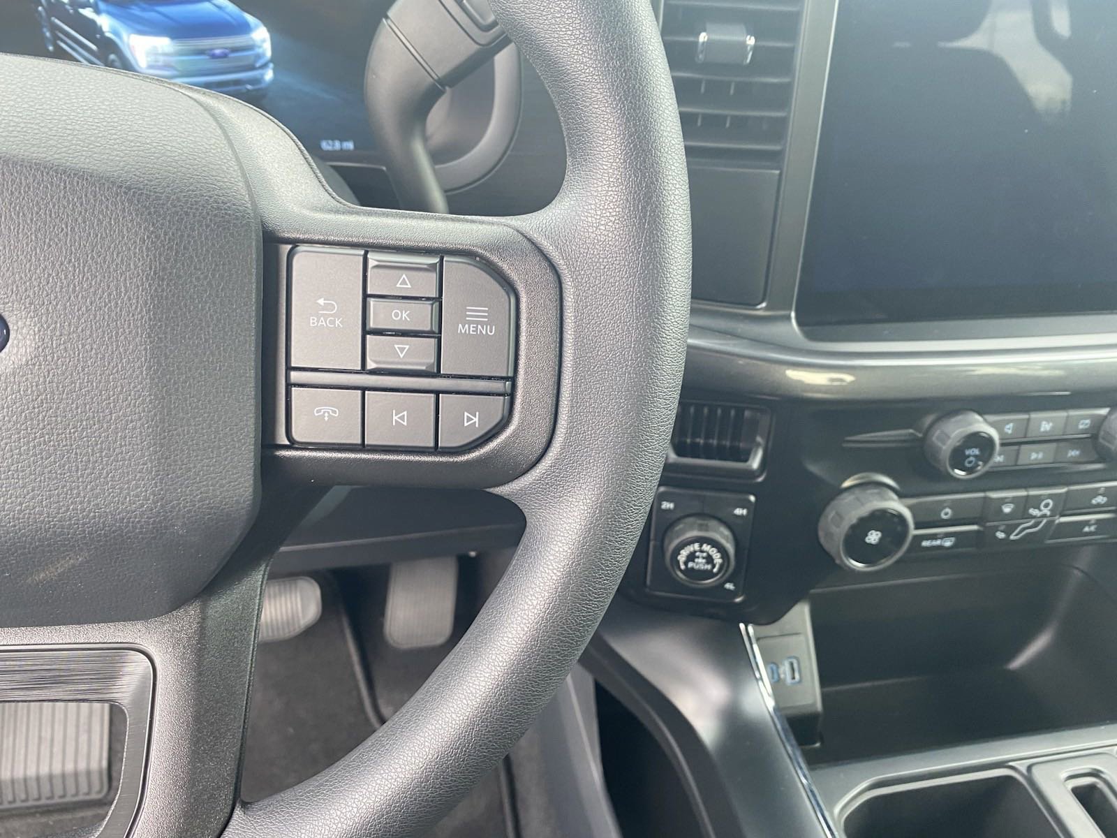 Certified 2024 Ford F150 STX w/ Mobile Office Package image 17