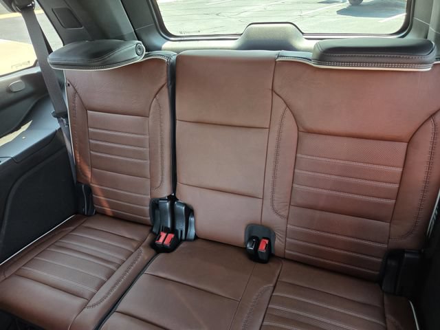 Used 2023 GMC Yukon Denali Ultimate AWD/4WD image 22
