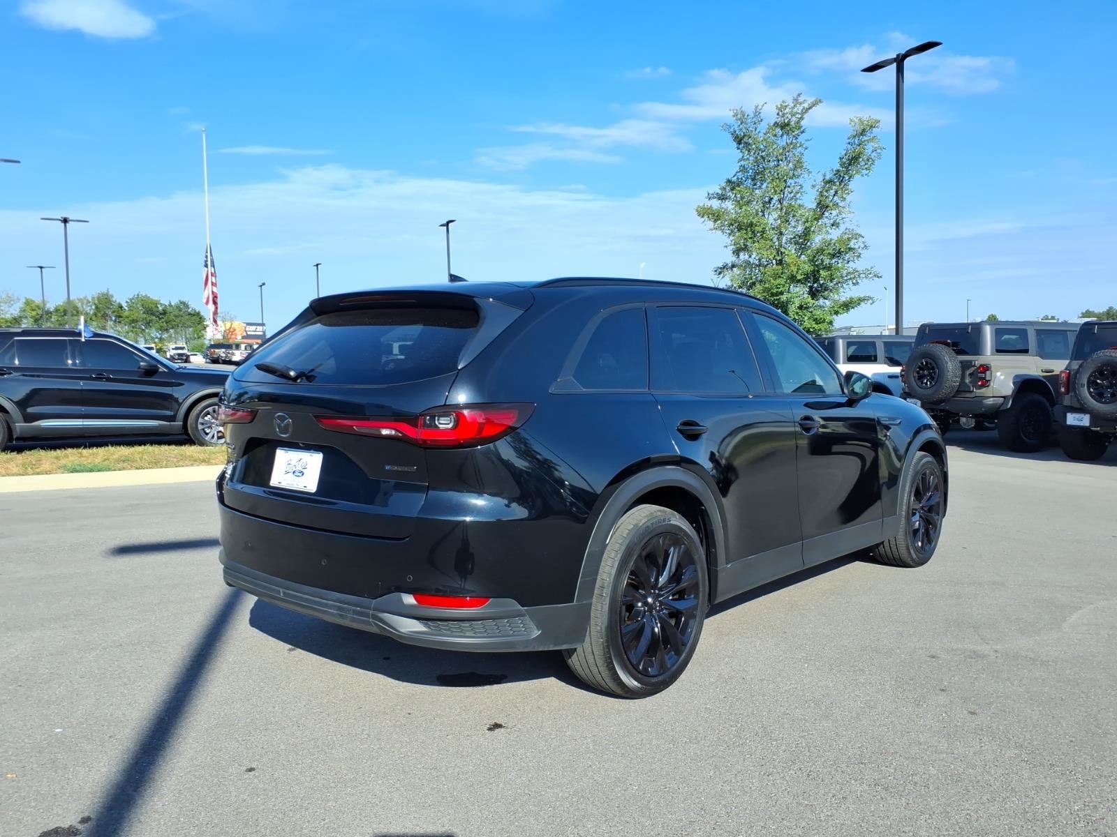 Used 2026 MAZDA CX-90 3.3 Turbo w/ Premium Sport Pkg AWD/4WD image 3