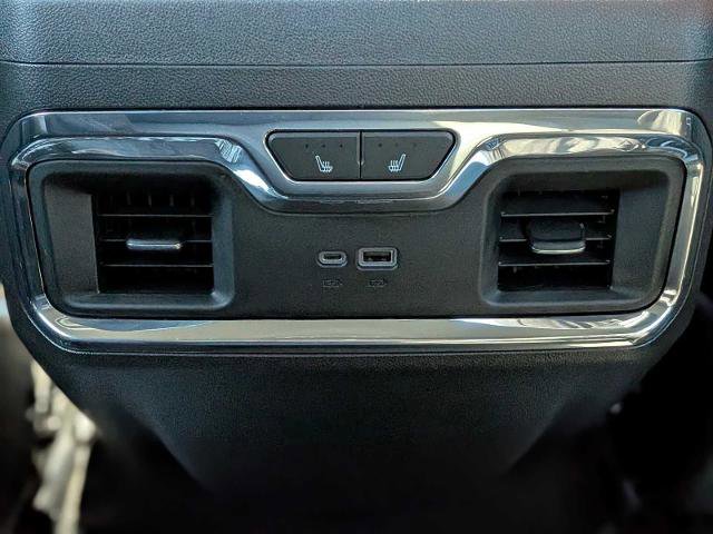 Used 2023 GMC Sierra 1500 Denali AWD/4WD image 26