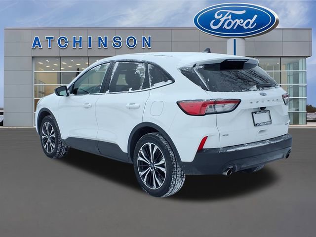 Certified 2022 Ford Escape SE w/ SE Sport Appearance Package image 2