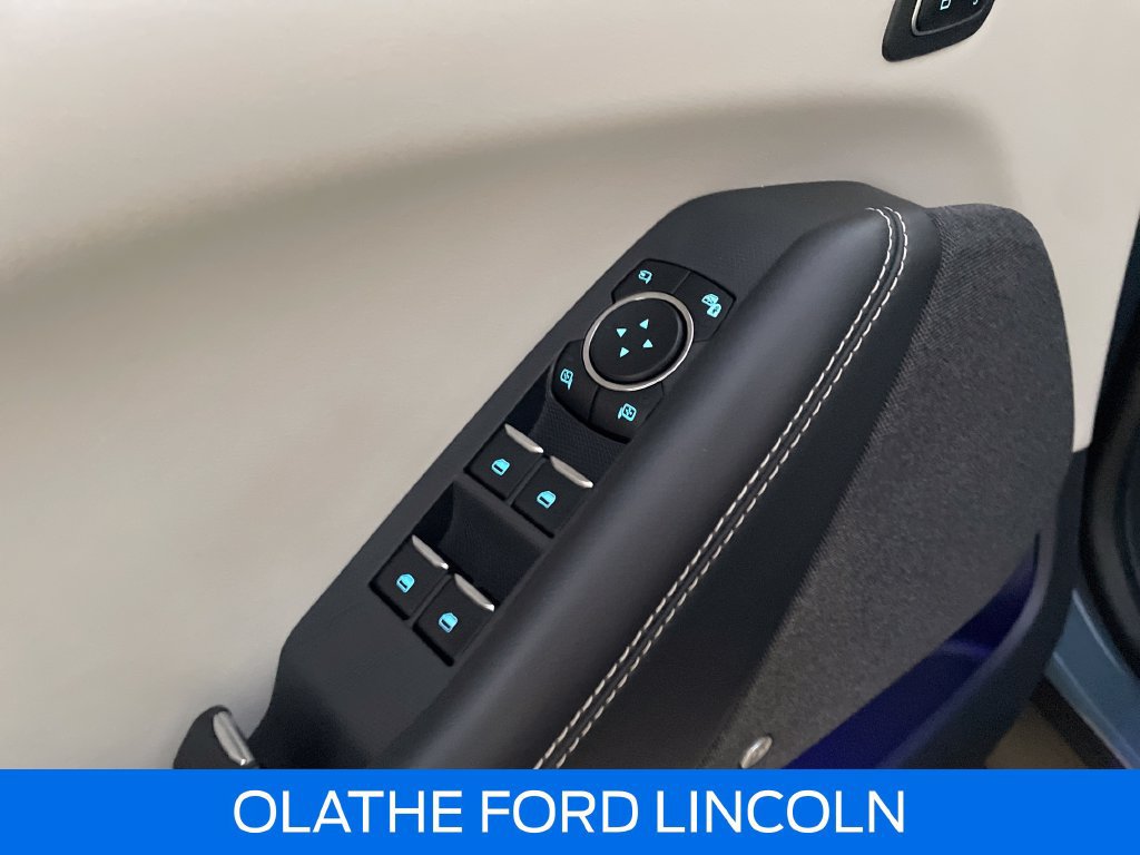 Certified 2023 Ford Mustang Mach-E Premium AWD/4WD image 15