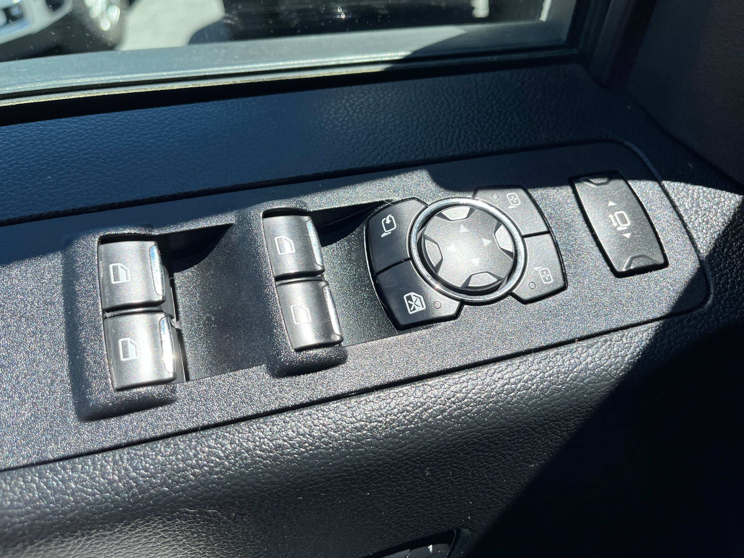 Certified 2019 Ford F250 Lariat w/ Lariat Ultimate Package AWD/4WD image 23