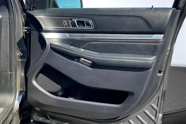 Certified 2019 Ford Explorer Sport image 23
