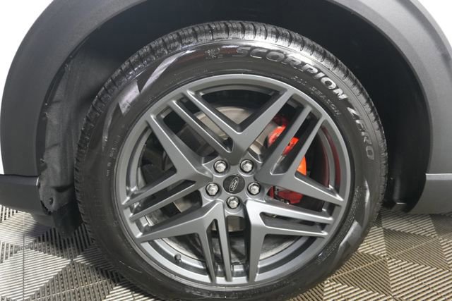 Certified 2025 Ford Explorer ST w/ Sun And Sound Package image 9