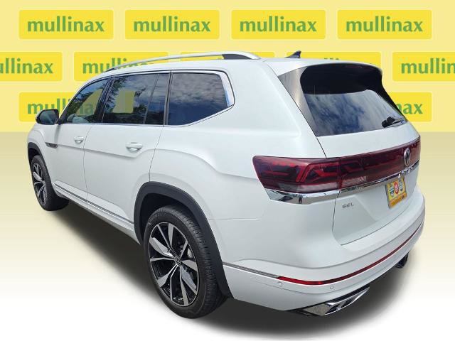 Used 2025 Volkswagen Atlas SEL Premium R-Line AWD/4WD image 11