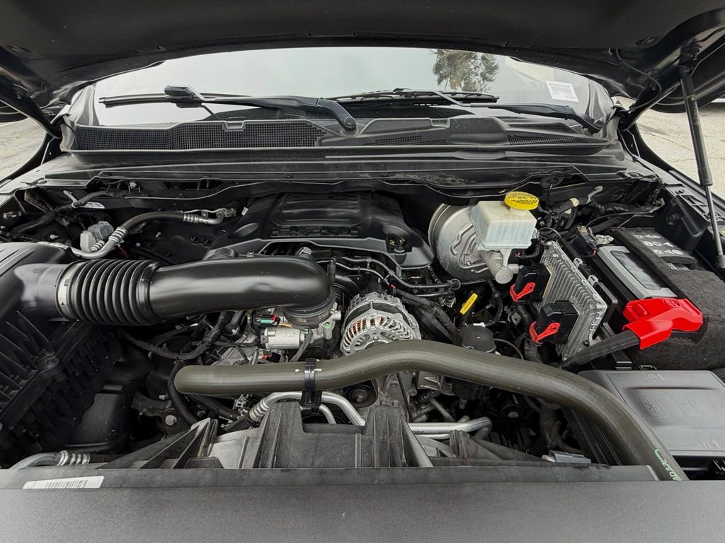 Used 2022 RAM 1500 Laramie AWD/4WD image 17