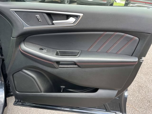 Certified 2024 Ford Edge ST-Line AWD/4WD image 22