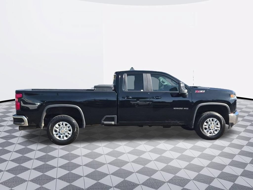 Used 2021 Chevrolet Silverado 2500 LT w/ Convenience Package AWD/4WD image 7
