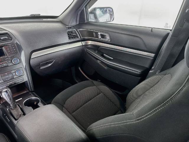 Certified 2019 Ford Explorer XLT AWD/4WD image 22