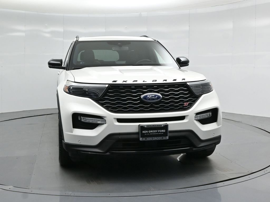 Certified 2021 Ford Explorer ST w/ Equipment Group 401A image 31