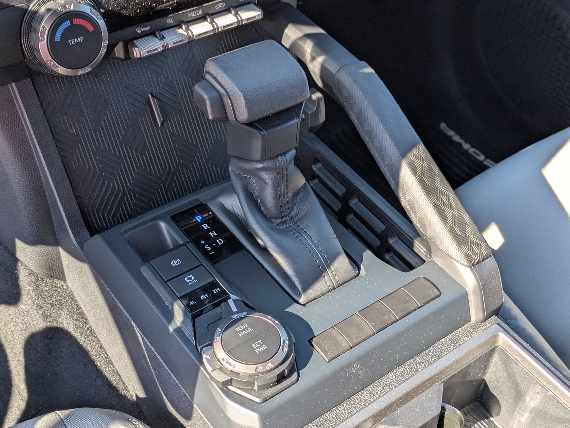 Used 2025 Toyota Tacoma SR5 AWD/4WD image 26
