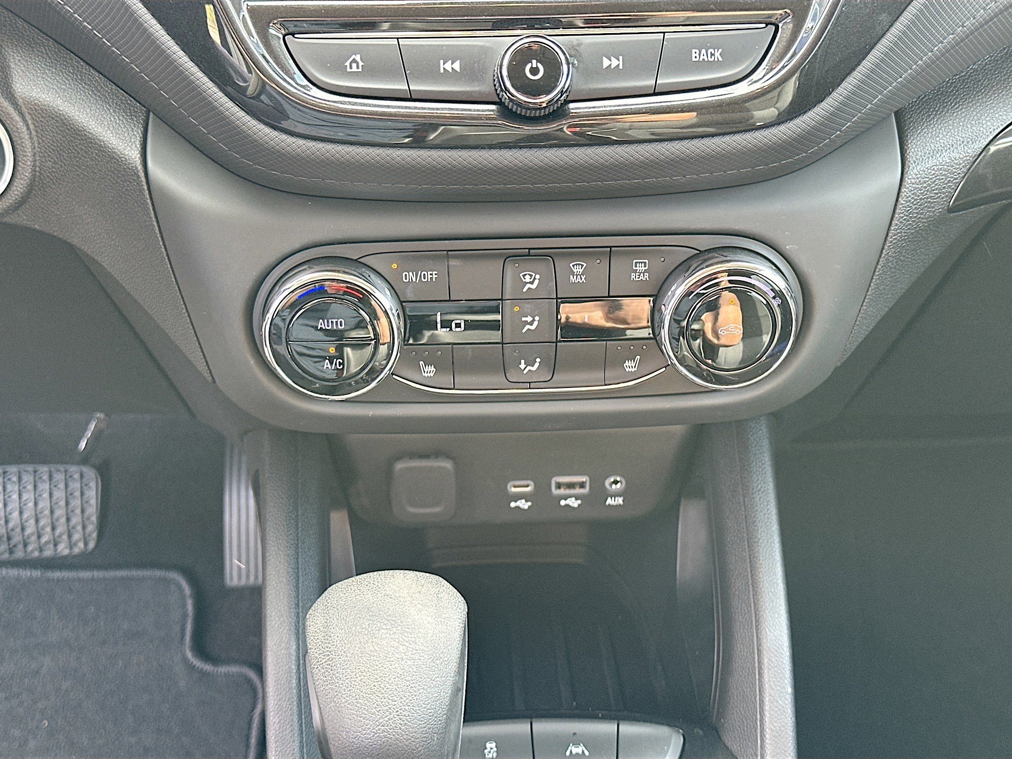 Used 2022 Chevrolet TrailBlazer LT w/ Convenience Package image 15