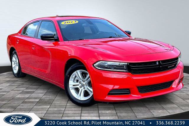 Used 2023 Dodge Charger SXT w/ Cold Weather Package RWD image 1