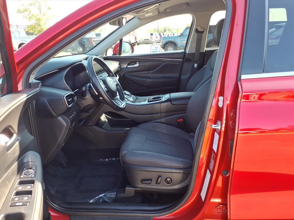 Used 2023 Hyundai Santa Fe SEL image 11