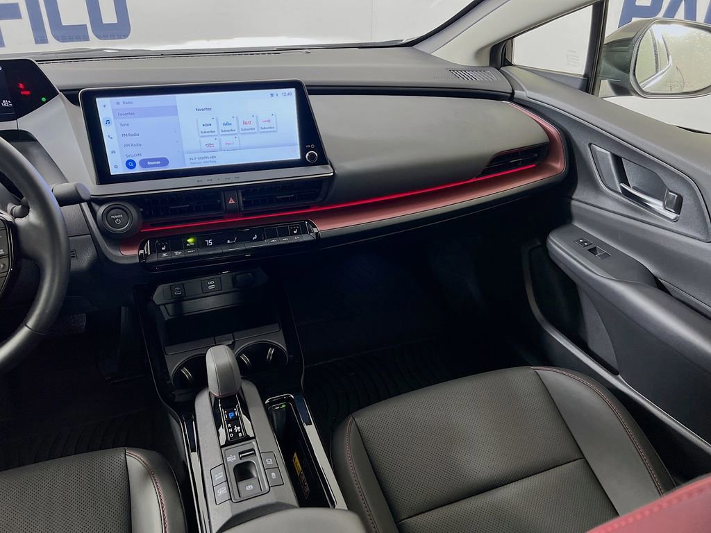 Used 2024 Toyota Prius Prime Premium image 28