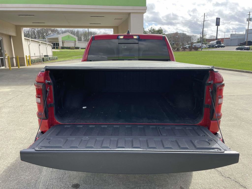 Used 2025 RAM 1500 Laramie w/ Night Edition image 10