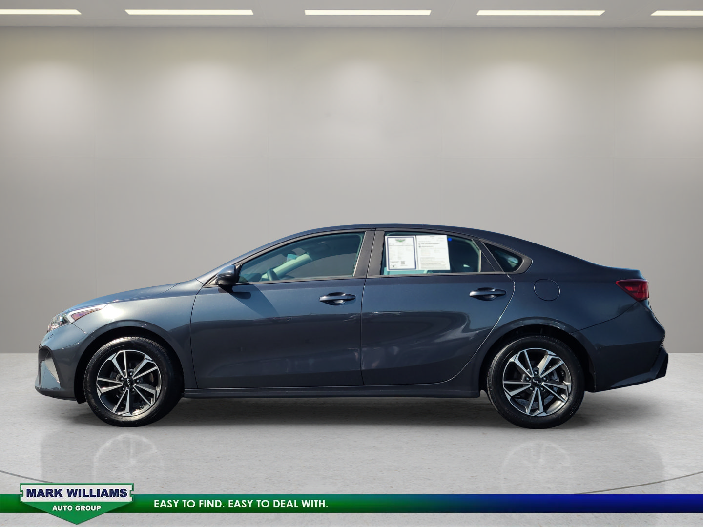 Used 2023 Kia Forte LXS FWD image 7