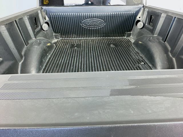 Certified 2022 Ford F150 Lariat w/ Equipment Group 502A High image 32