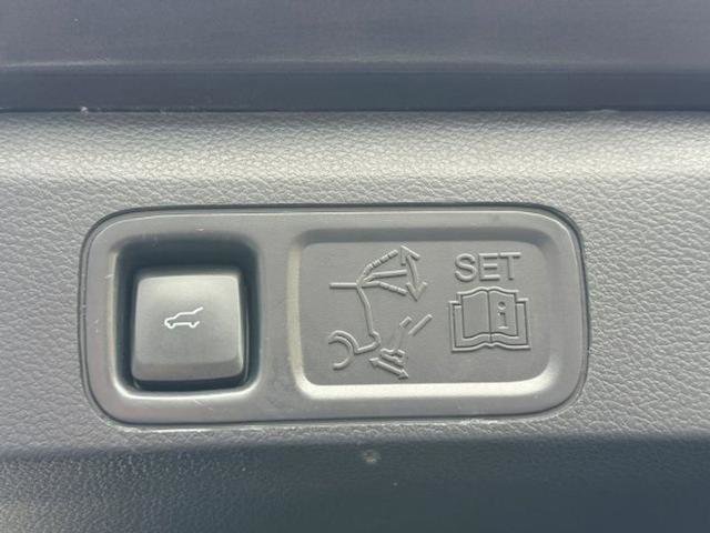 Certified 2022 Ford Expedition Max Limited image 24