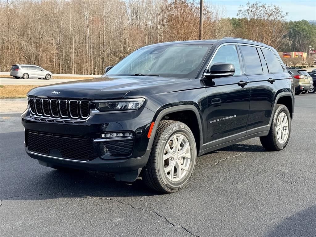 Used 2023 Jeep Grand Cherokee Limited image 8