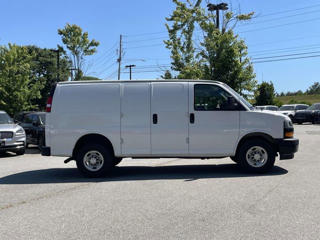 Used 2021 Chevrolet Express 2500 w/ Driver Convenience Package RWD image 6