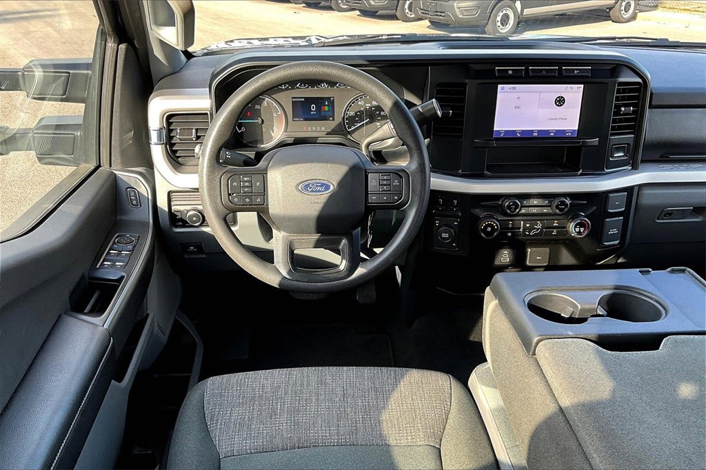 Certified 2024 Ford F250 XLT image 5