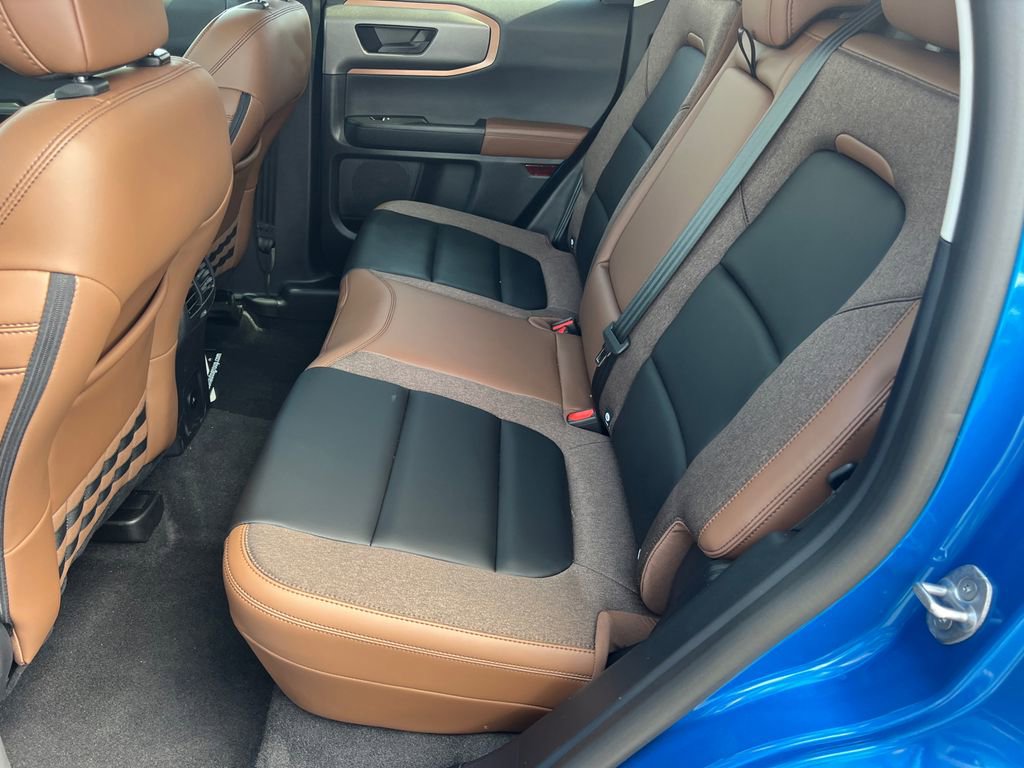 Certified 2025 Ford Bronco Sport Outer Banks AWD/4WD image 15