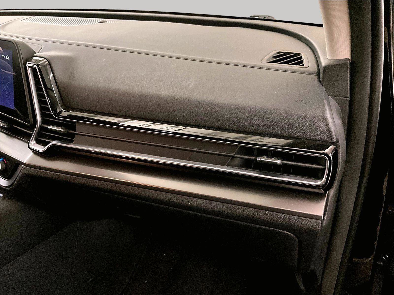 Used 2023 Kia Sportage EX image 15