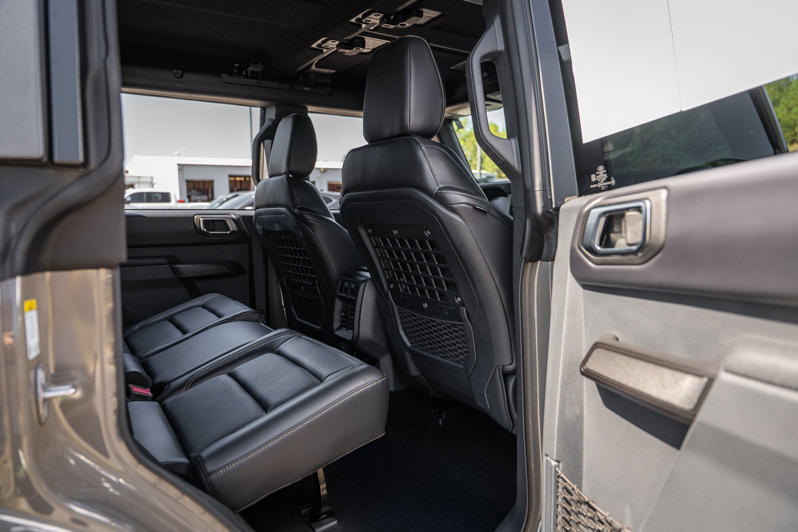Certified 2025 Ford Bronco Badlands AWD/4WD image 13