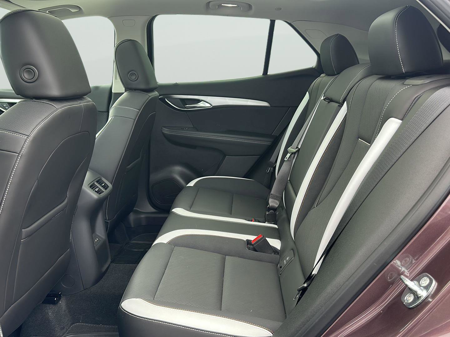 Used 2024 Buick Envision Sport Touring image 26