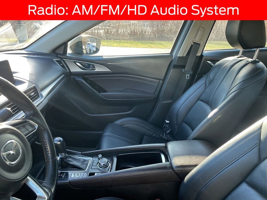 Used 2018 MAZDA MAZDA3 Touring image 6