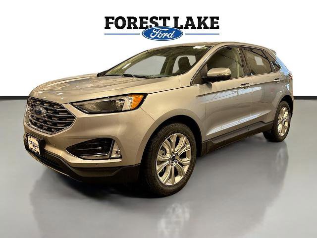 Certified 2024 Ford Edge Titanium image 3