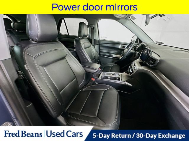 Certified 2021 Ford Explorer XLT w/ Equipment Group 202A AWD/4WD image 34