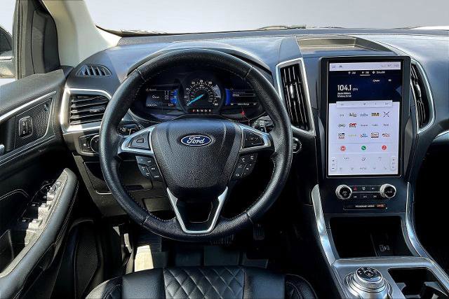 Certified 2024 Ford Edge Titanium w/ Class II Trailer Tow Package image 12