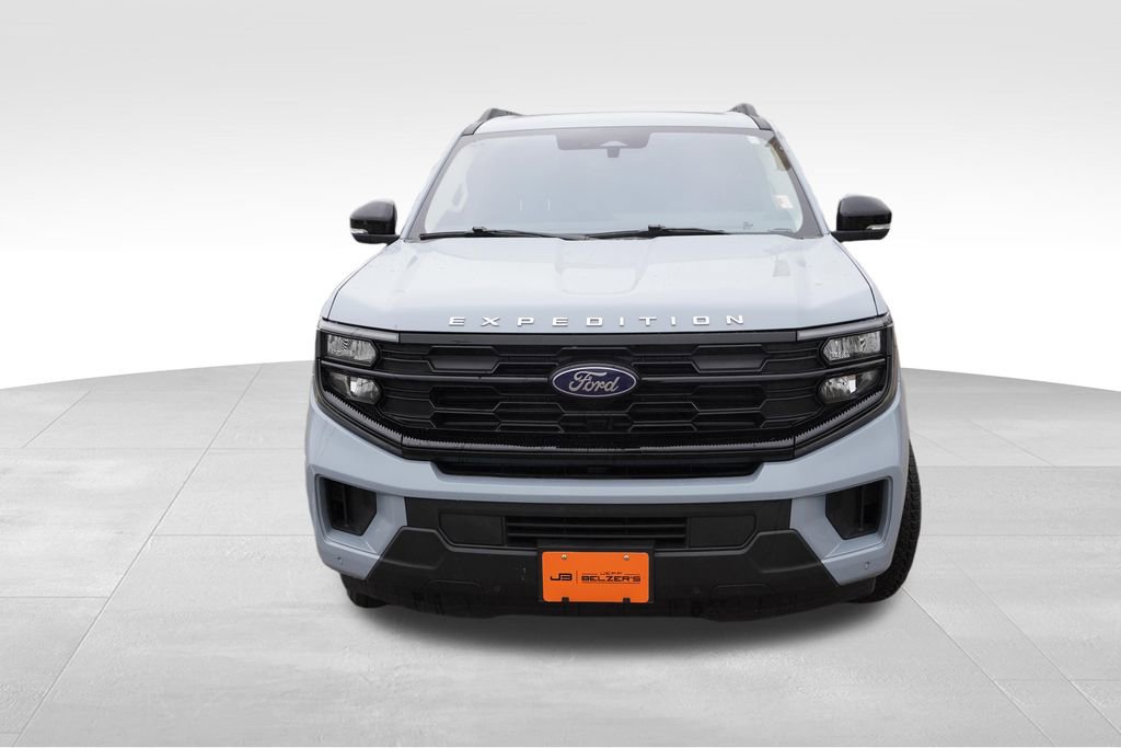 Certified 2025 Ford Expedition Active AWD/4WD image 12