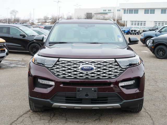 Certified 2022 Ford Explorer Platinum w/ Equipment Group 601A image 9