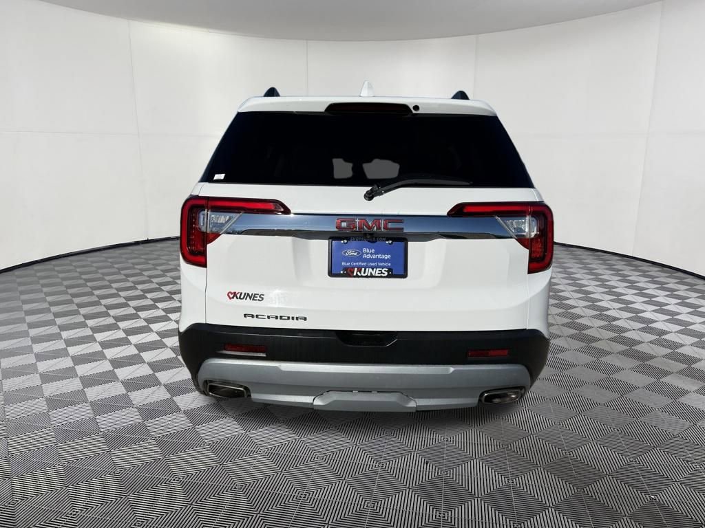 Used 2023 GMC Acadia SLT image 4