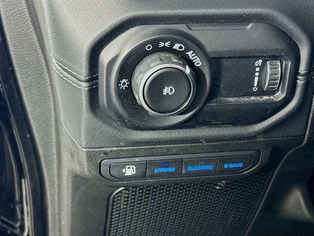 Used 2024 Jeep Wrangler High Altitude image 12