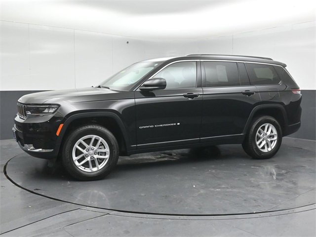 Used 2025 Jeep Grand Cherokee L Laredo w/ Luxury Tech Group I image 4