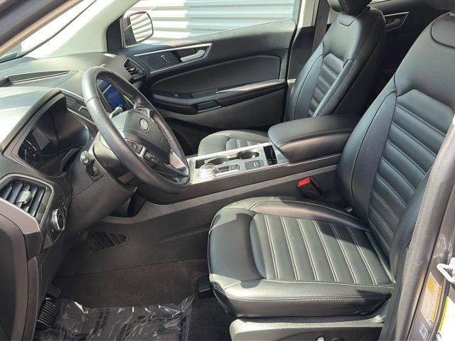Certified 2024 Ford Edge SEL w/ Convenience Package AWD/4WD image 9
