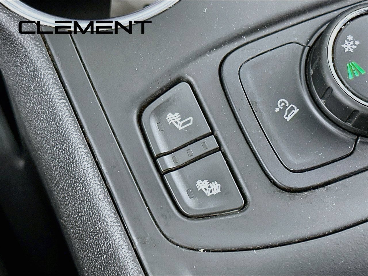 Used 2019 GMC Terrain SLE w/ Driver Convenience Package FWD image 23