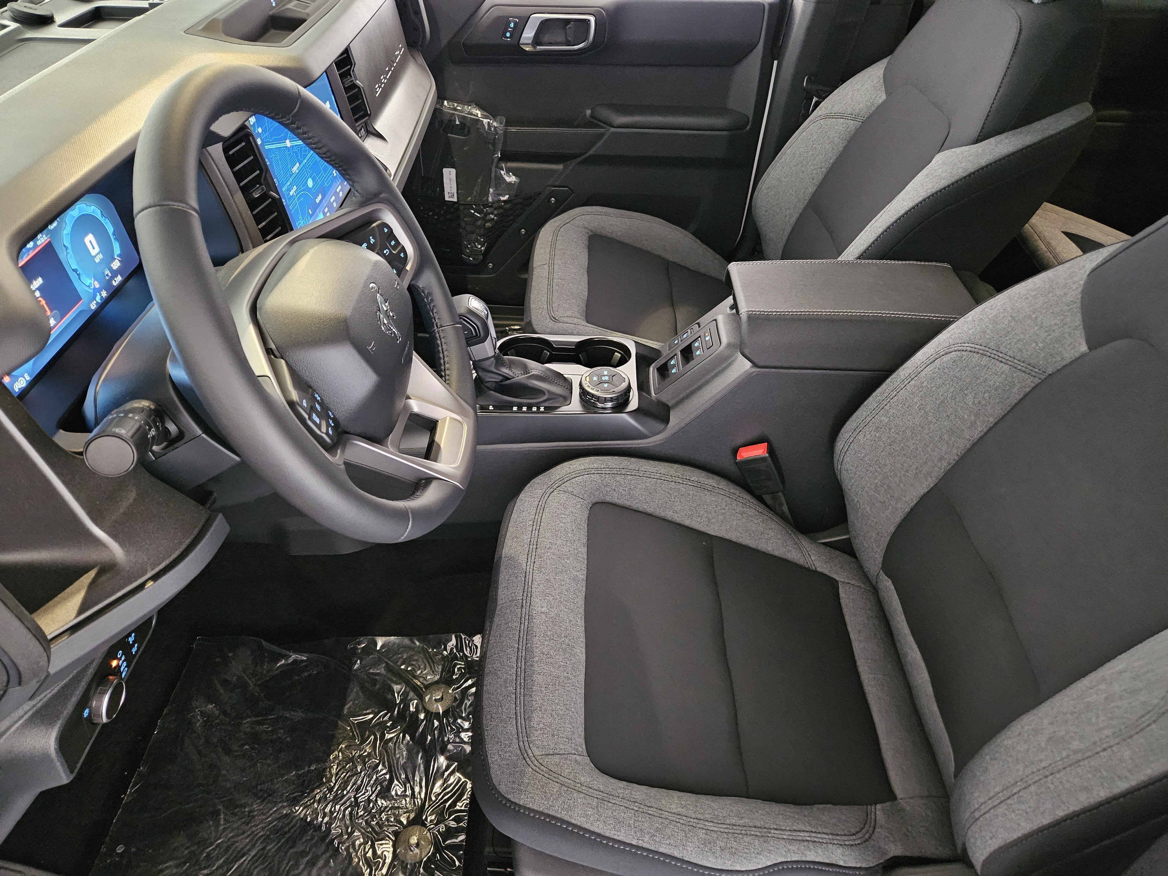 Certified 2025 Ford Bronco Big Bend AWD/4WD image 13