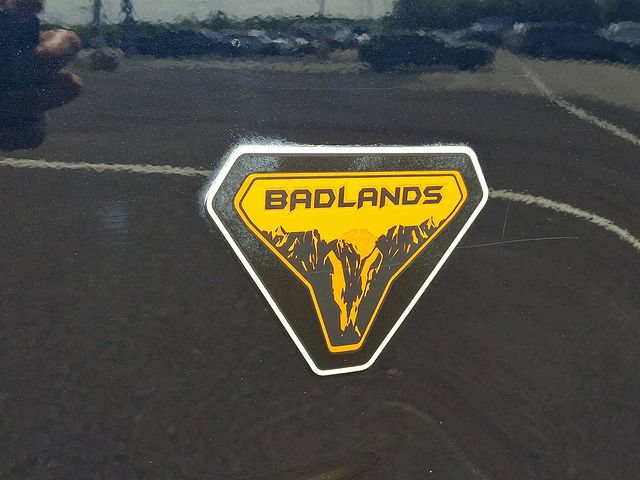 Certified 2022 Ford Bronco Sport Badlands w/ Premium Package AWD/4WD image 31