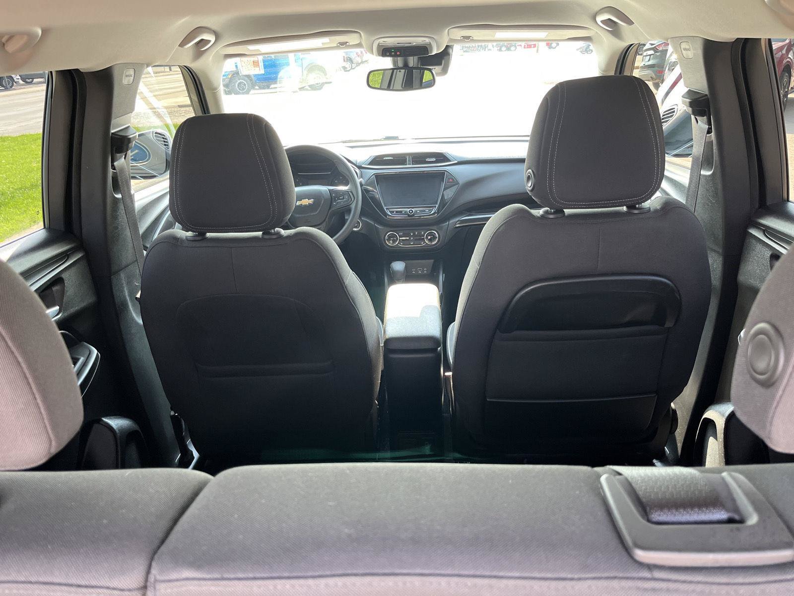 Used 2023 Chevrolet TrailBlazer LT w/ Convenience Package FWD image 13